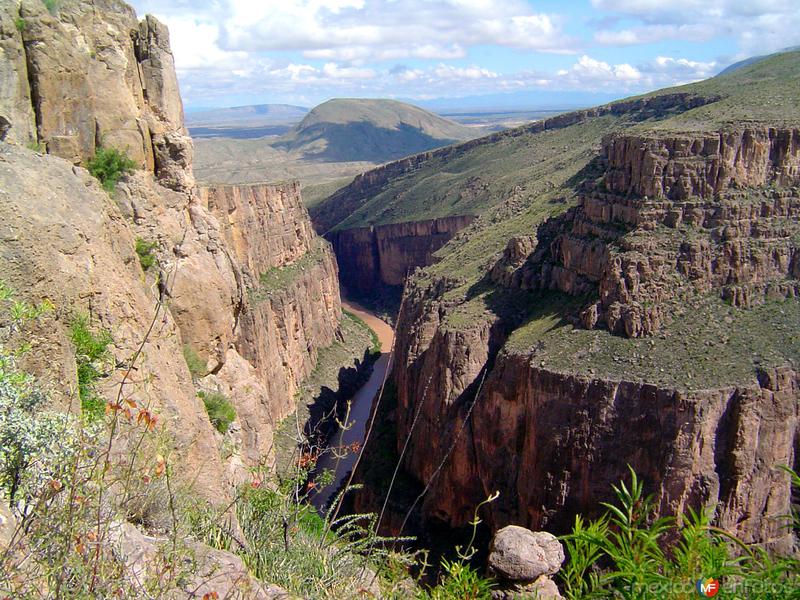 Cañón del Pegüis