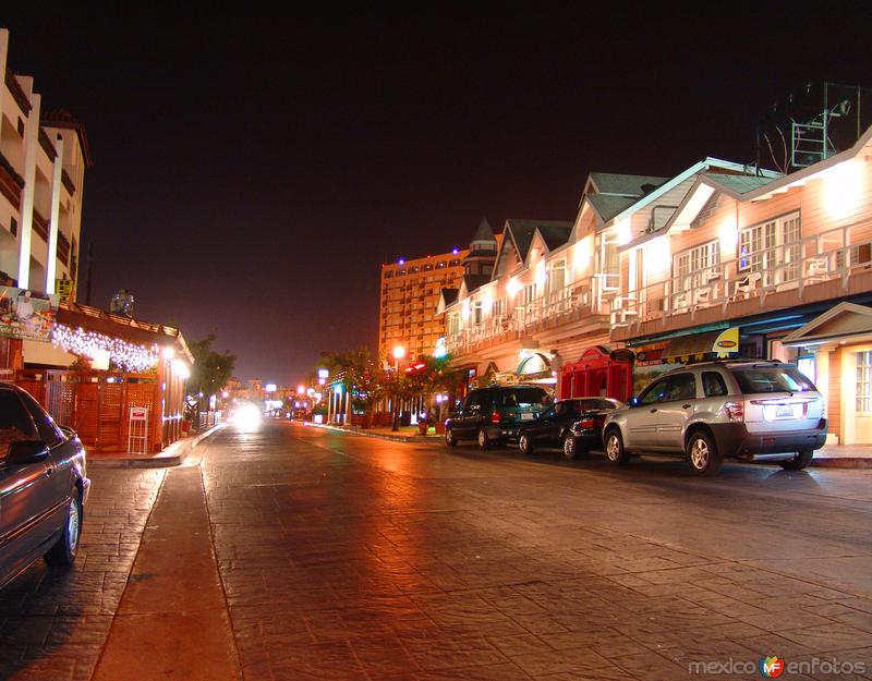 Zona turística de noche