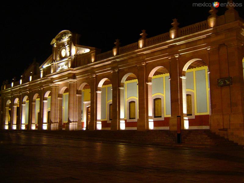 Biblioteca Mauricio Magdaleno