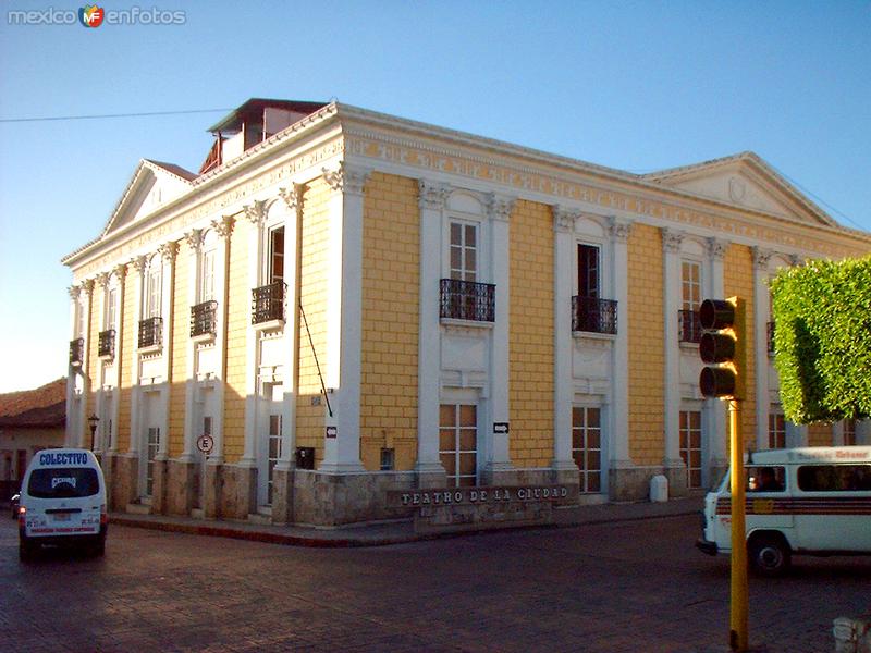 Teatro Junchavín