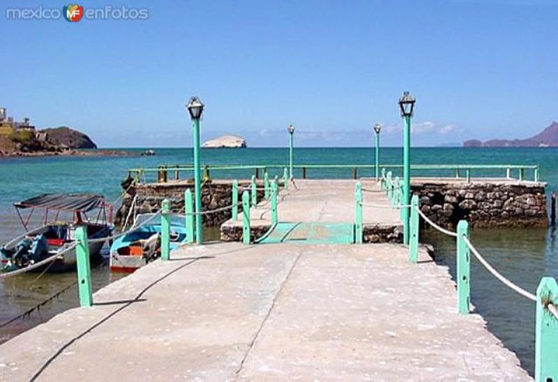 Muelle en la Bahía de Miramar