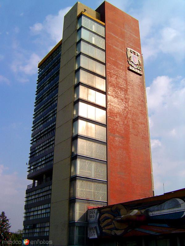 Torre de Rectoría de la UNAM