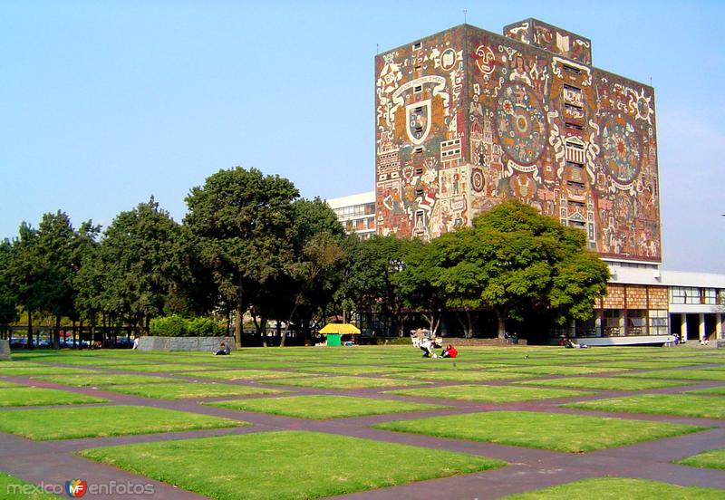 Biblioteca Central en Ciudad Universitaria