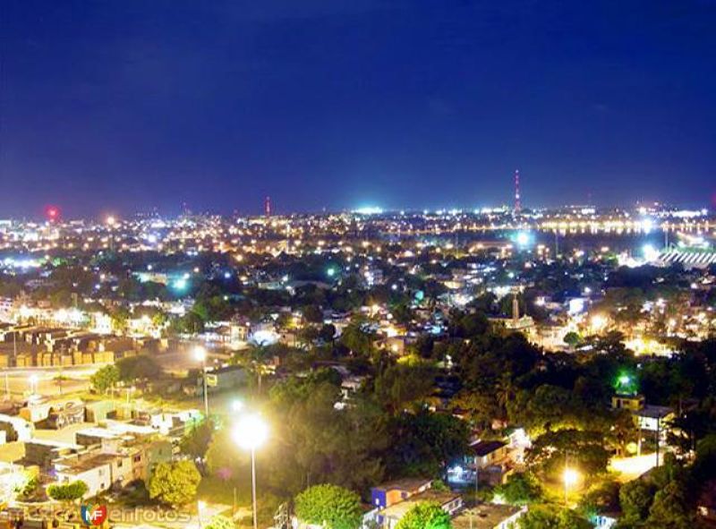 Vista desde el Puente Tampico