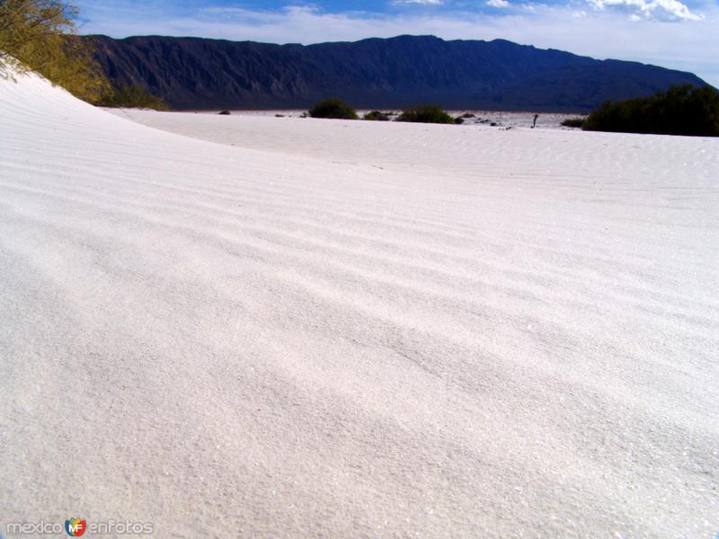 Arenas blancas de las Dunas de Yeso