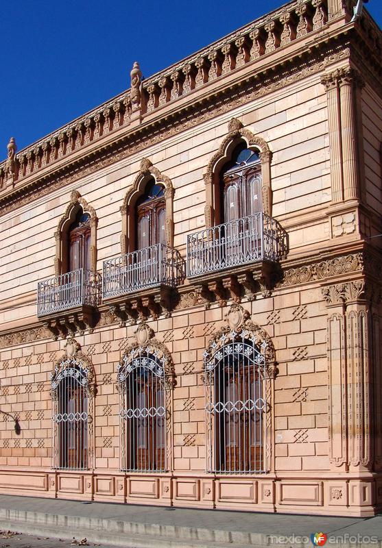 El Palacio de Alvarado