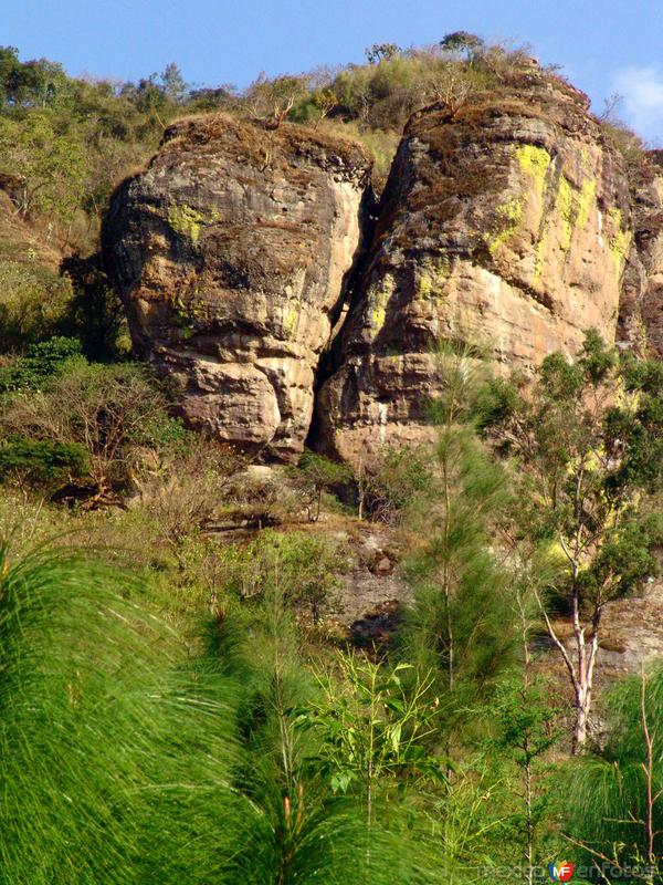 Piedras del Sochule (también llamadas Los Compadres)