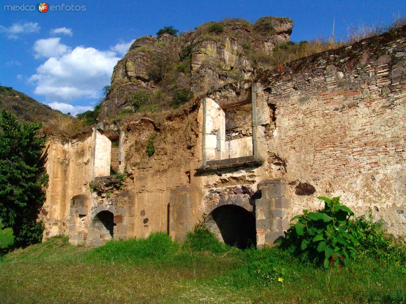 El Viejo Molino: Ruinas