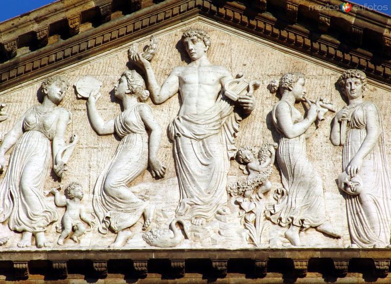 Detalle del Teatro Degollado