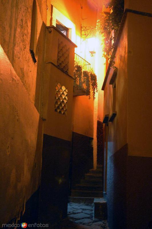 El Callejón del Beso