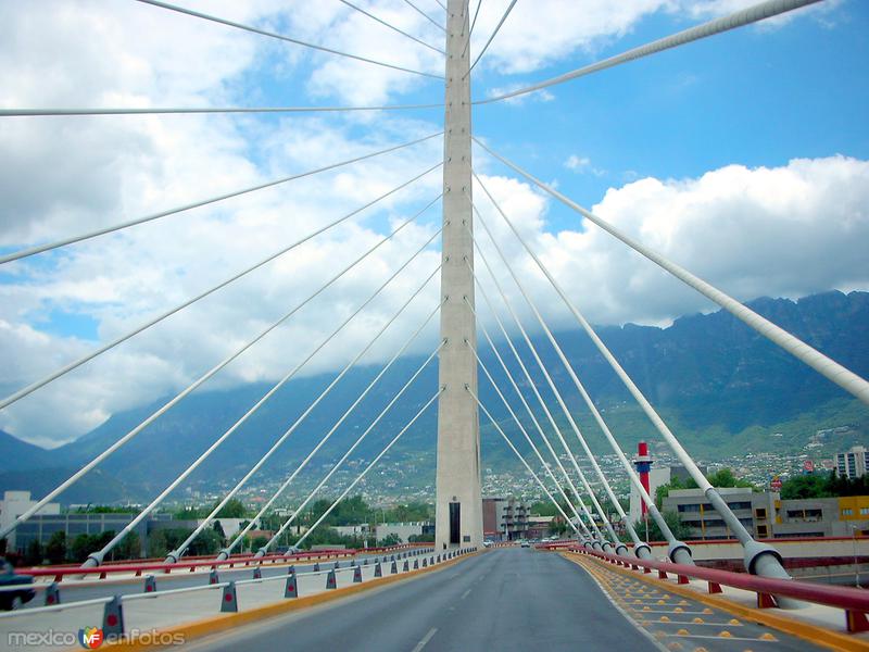 Puente de la Unidad