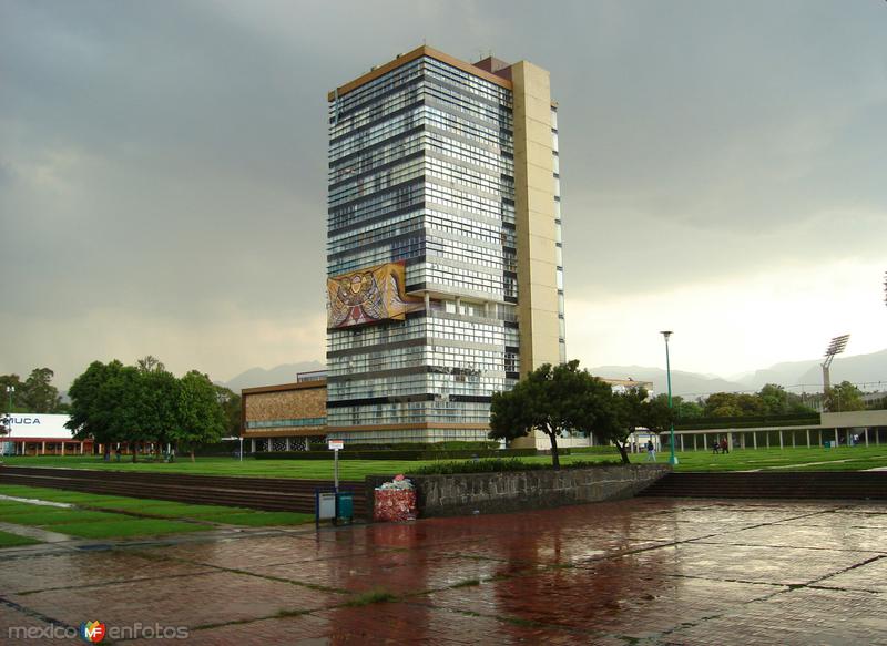 Torre de Rectoría de la UNAM
