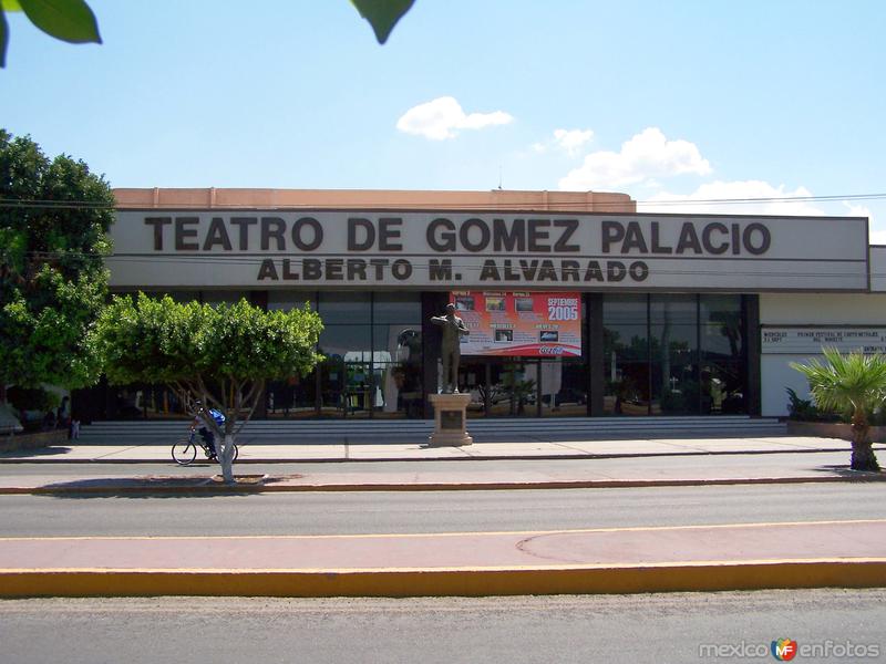 Teatro Alberto M. Alvarado