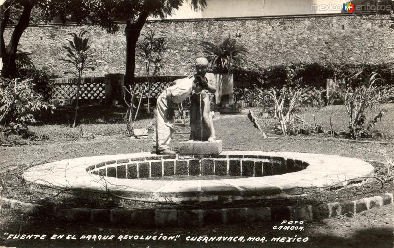 Fuente en el Parque Revolución