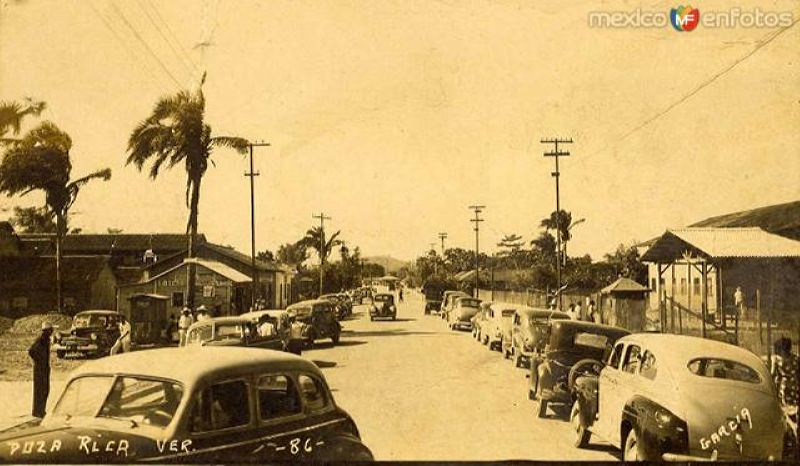 Calles de Poza Rica (1955)