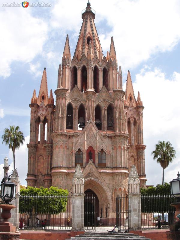 Parroquia de San Miguel Arcángel