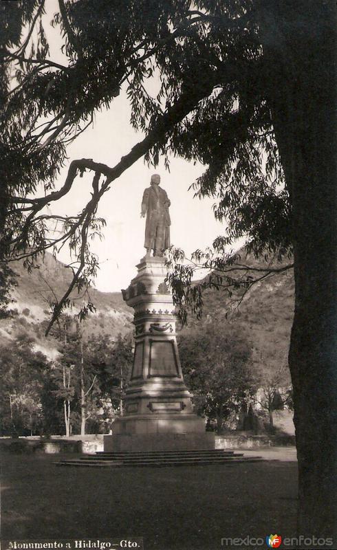 Monumento a Hidalgo