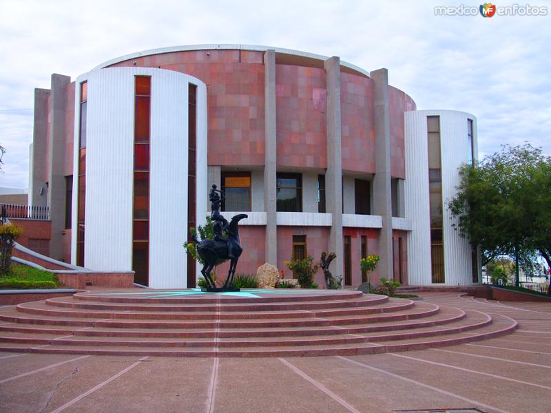 Museo Biblioteca Harold Pape