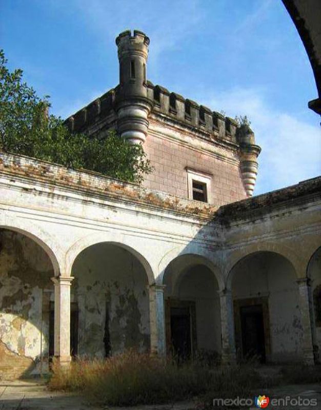 Castillo de Nueva Apolonia