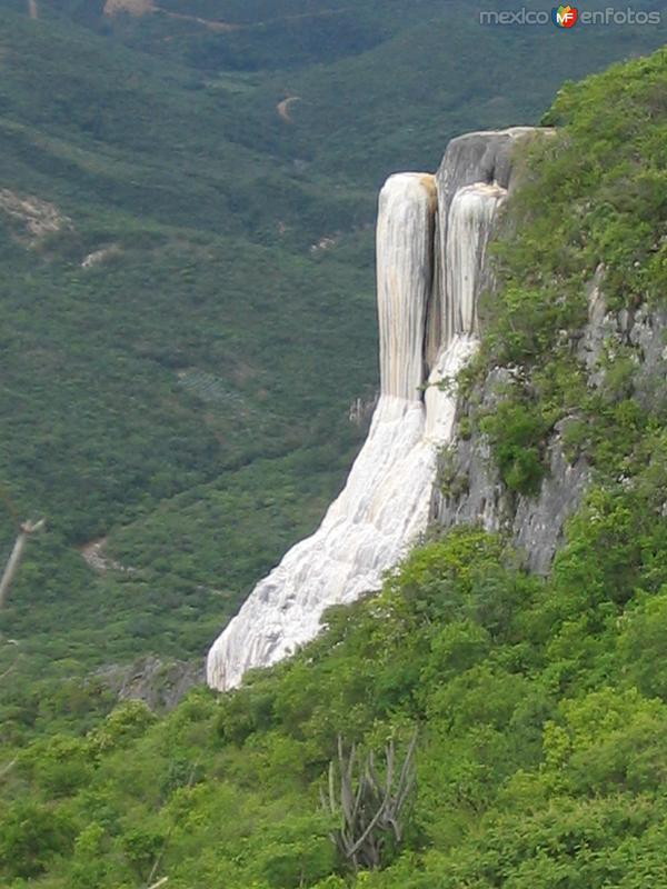 Cascada pétrea