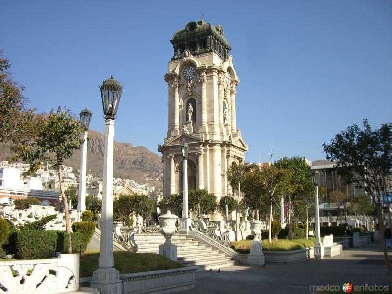 Plaza del Reloj