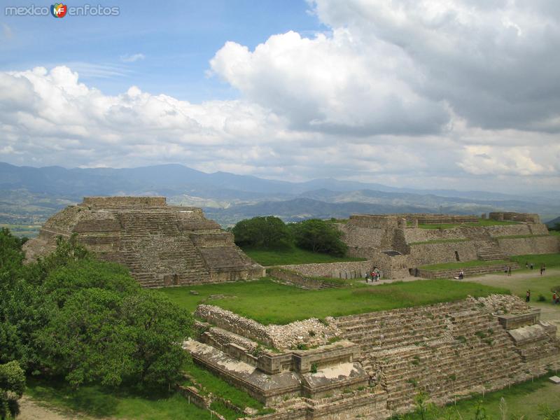 RUINAS