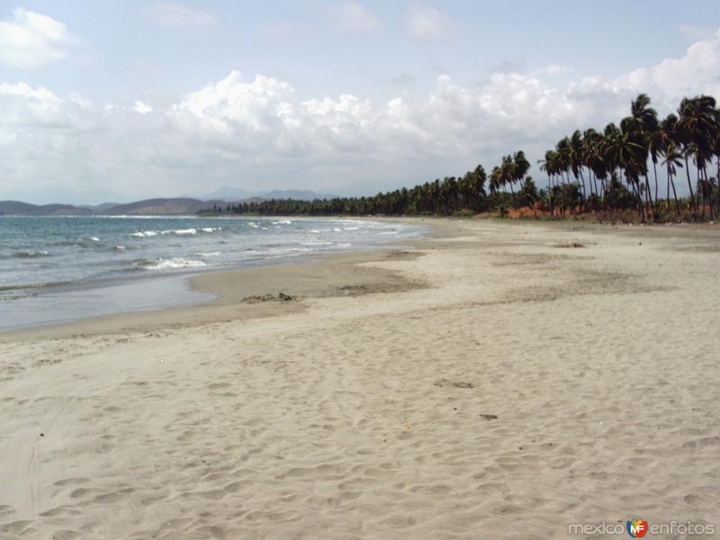 PLAYA LINDA, IXTAPA