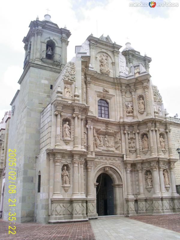 BASILICA DE NUESTRA SEÑORA DE LA SOLEDAD