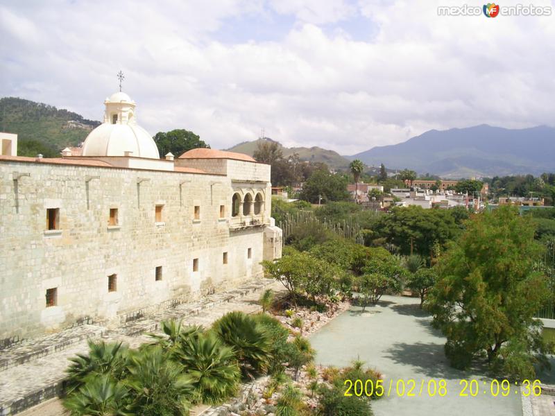 PATIO DEL CONVENTO DE STO. DOMINGO