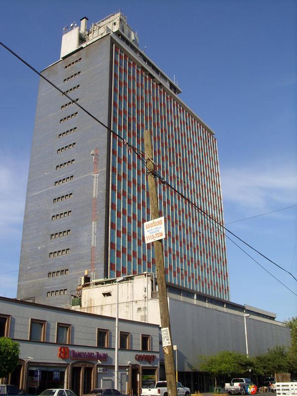 CONDOMINIO ACERO