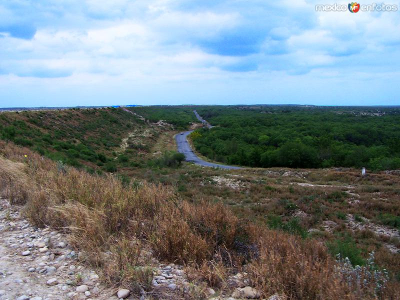 Camino a la Presa