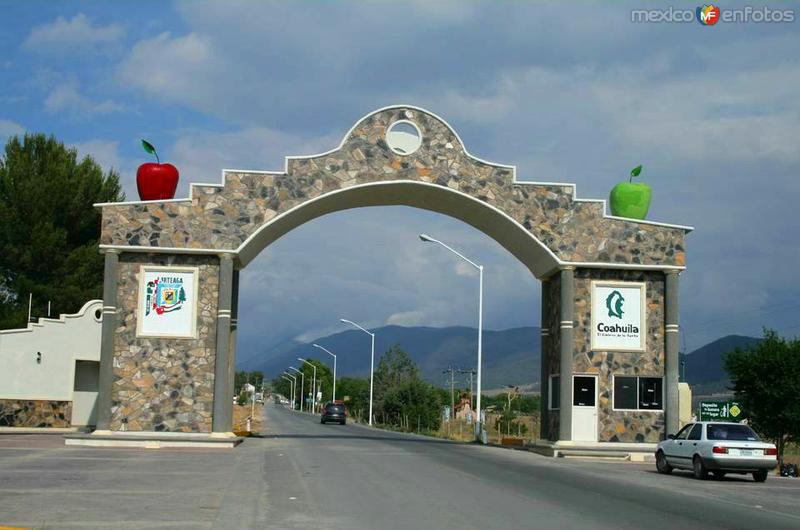 ENTRADA A SAN ANTONIO DE LAS ALAZANAS