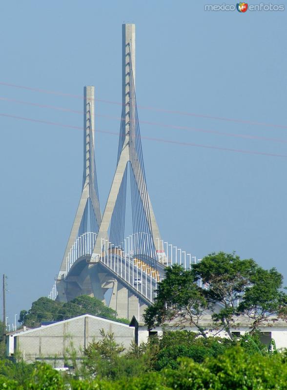 PUENTE TAMPICO