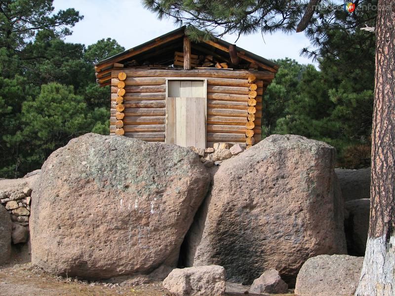 Cabaña al lado del lago Arareko