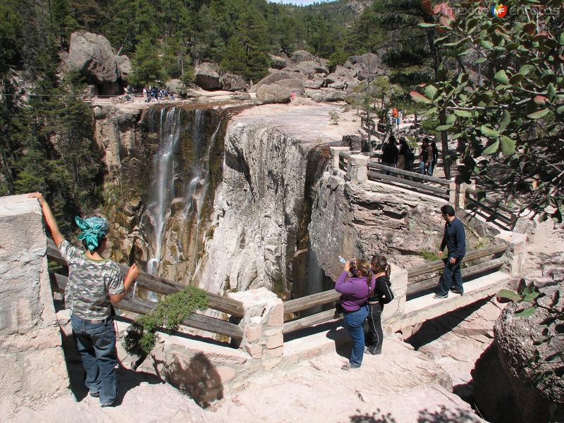 Cascada de Cusárare