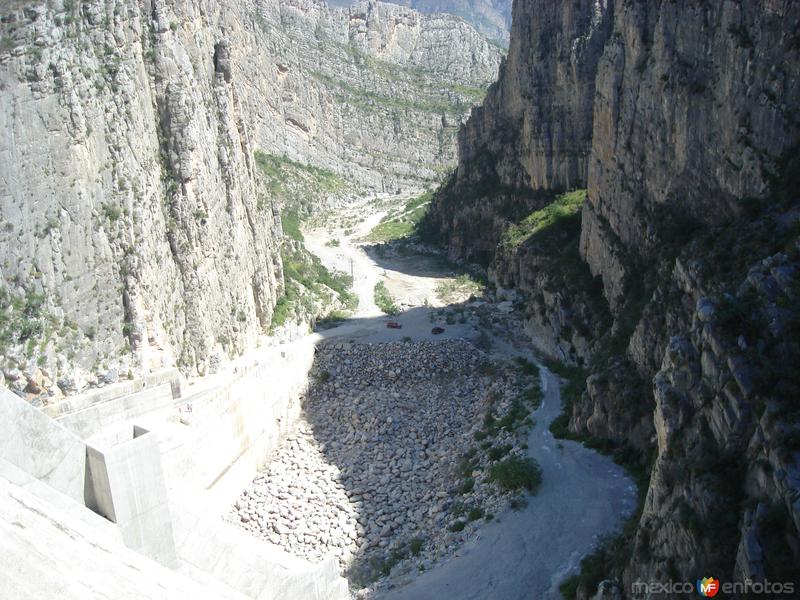 la presa rompepicos