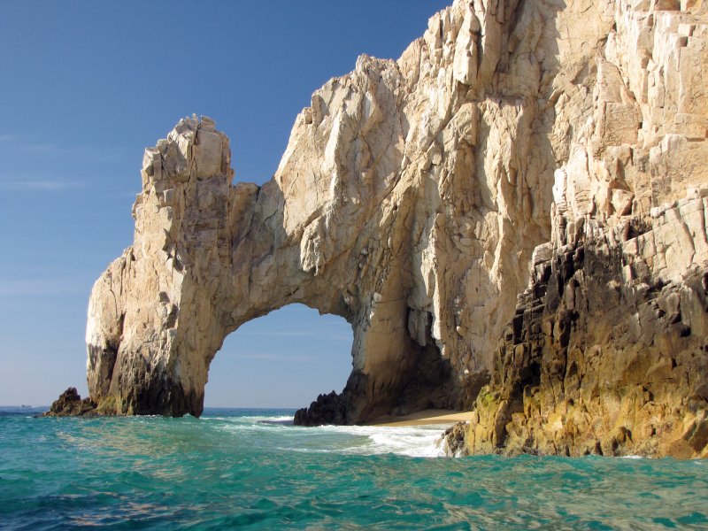 El Arco, visto desde el Mar de Cortés