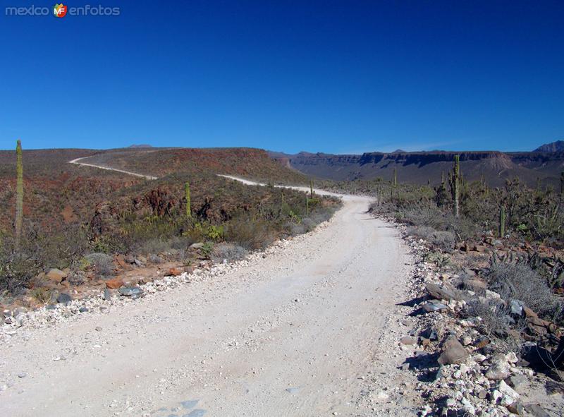 Camino a San Francisco de la Sierra