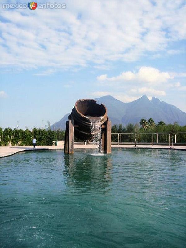 Cerro de la silla desde Santa Lucía