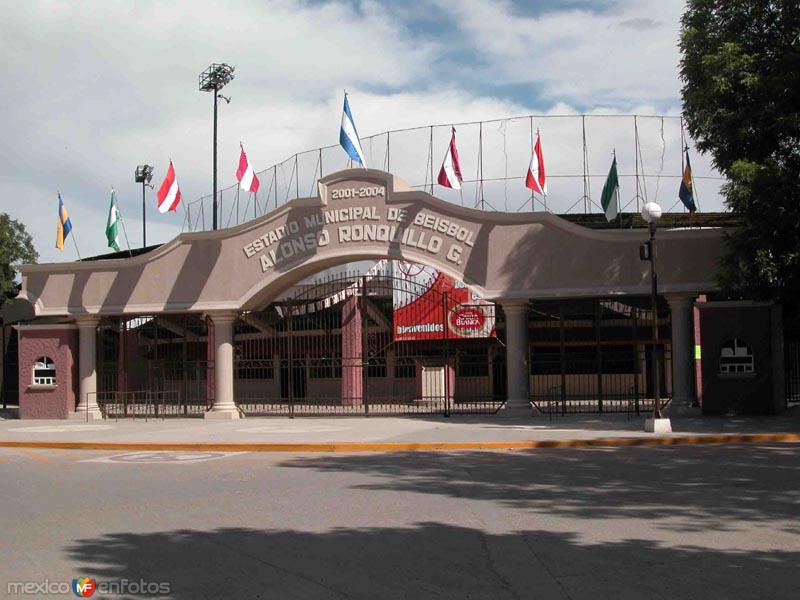 Estadio Alonso Ronquillo