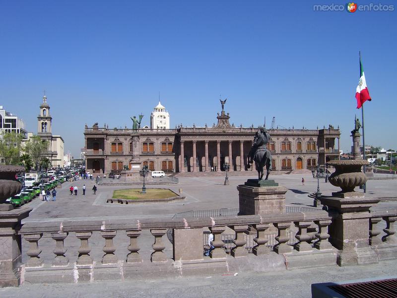 PLAZA DE GOBIERNO