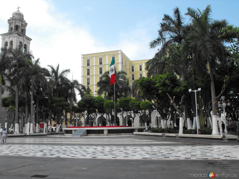 PLAZA DE LA CONSTITUCION