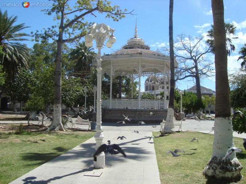 Kiosco en la plaza- San Fernando