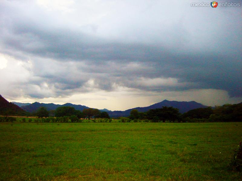 Tarde fria y lluviosa.