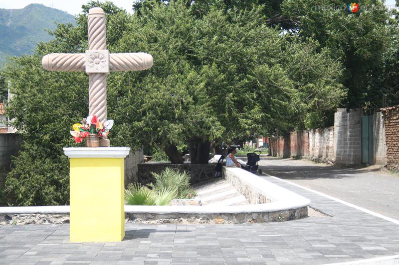 Entrando a la Colonia la Cruz