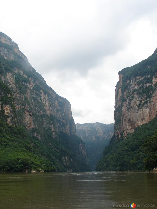 Por el cañon del sumidero