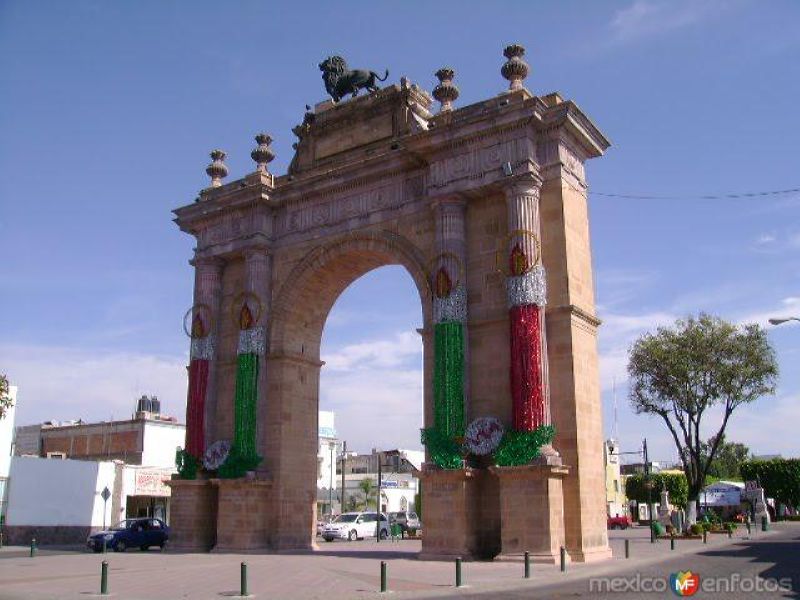 Arco de la calzada