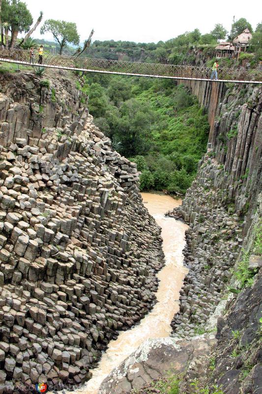 Fotos de Huasca de Ocampo, Hidalgo, México: Prismas Basálticos