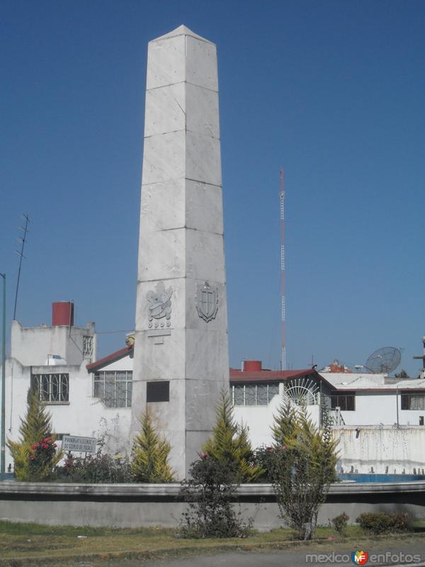 Obelisco de los 400 años