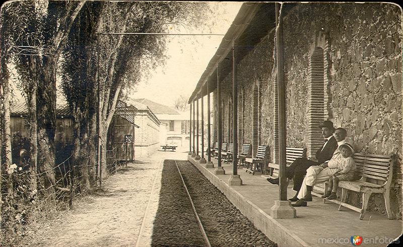 estación del tranvia en la quinta del recuerdo